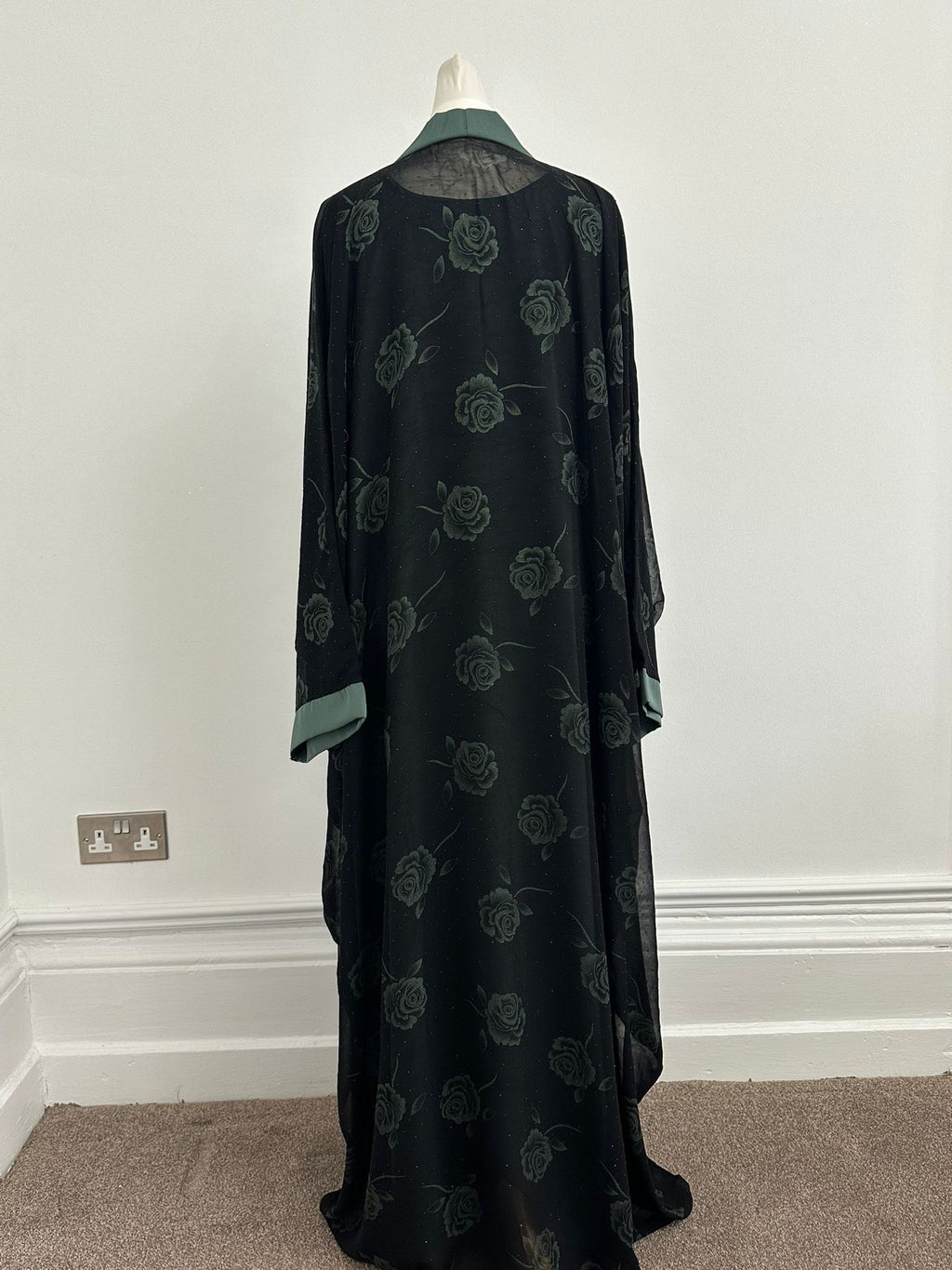 Black And Green Open Abaya