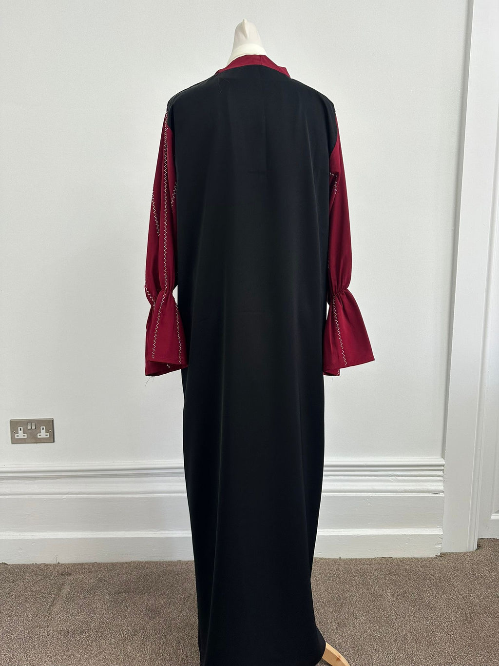 Red and Black Open Abaya